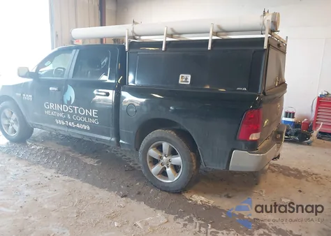 2017 Ram 1500 Big Horn 4X4 5'7 Box z USA, uszkodzony, nr VIN 1C6RR7LT2HS814332